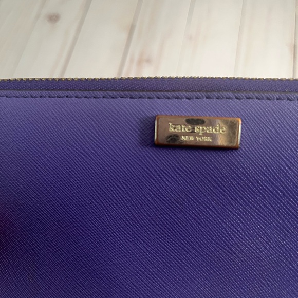 Kate Spade Large Continental Wallet - Picture 2 of 11